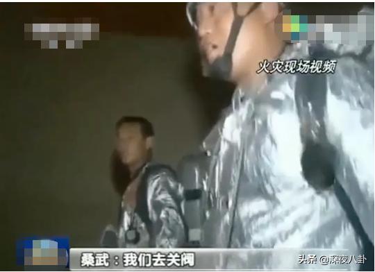 安妮海瑟薇车震:你是因为哪部美国电影开始喜欢美国电影的