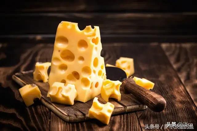 《猫和老鼠》中那种全是洞洞的奶酪叫什么名字，味道如何？插图30