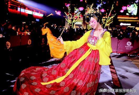 西安男版不倒翁:来西安你不知道的晚上玩的项目都有啥？