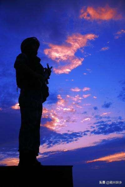头条问答 - 站岗的军人站岗时都在想些什么?(20个回答)