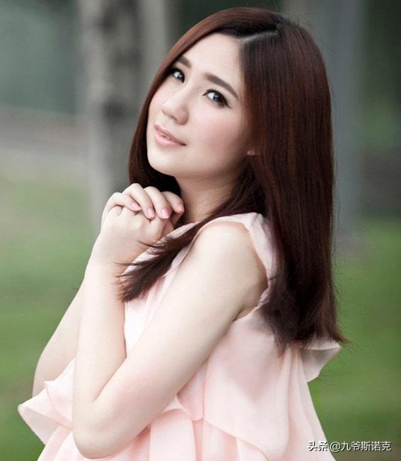 刘家辉的老婆:有人说丁俊晖老婆张元元是个“富二代”，确有其事吗？
