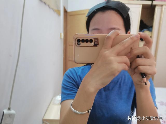 怎样学会眉毛的入门画法呢？插图