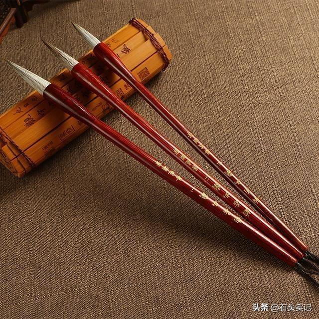 适合但自己的三个问题:孩子要写毛笔字，哪种毛笔适合三年级的<a href=https://maguai.com/list/68-0-0.html target=_blank class=infotextkey>学生</a>用？正姿毛笔有用吗？