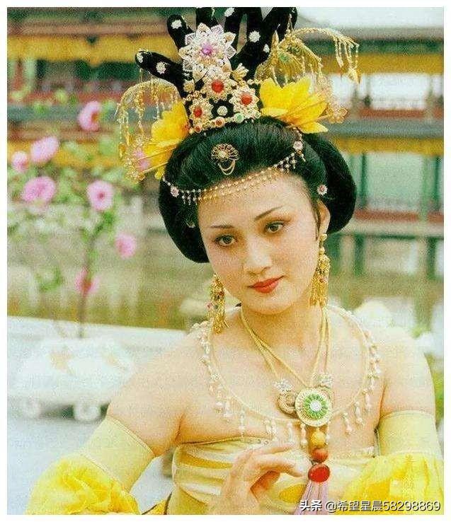 李隆基简介:杨玉环为什么让李隆基三千宠爱在一身呢？有啥长处？