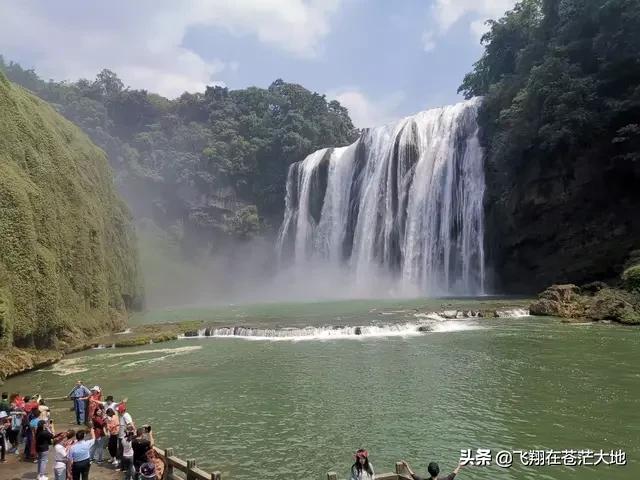 中国十大最好玩的地方，中国最好玩，最适合旅游的城市在哪个地方