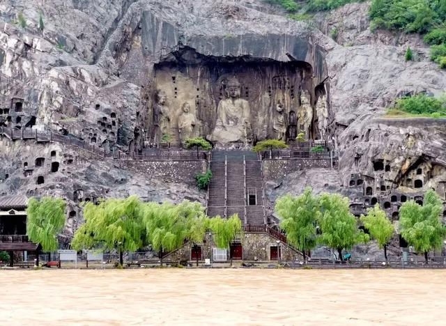 2021郑州水灾死亡人数，这次河南大暴雨，受灾严重。暴雨之前，有没有其它征兆呢