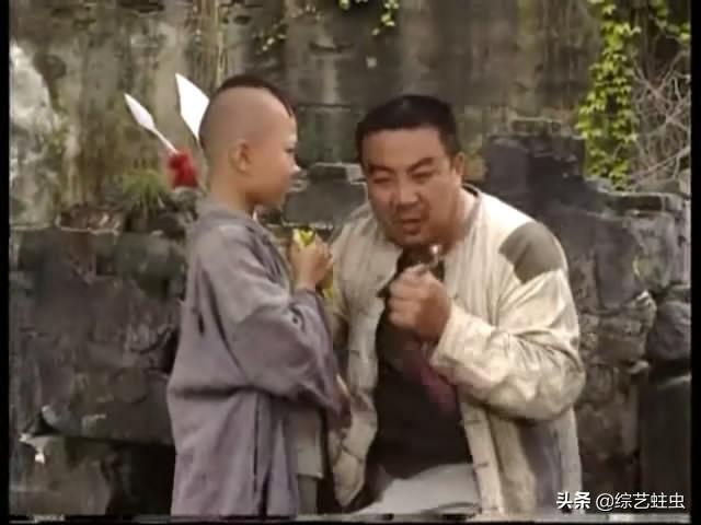三毛别罴事件:小区免费安装电梯，装好后刷脸，坐一次三毛钱，请问这是什么套路