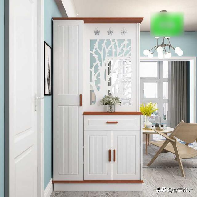 鞋柜放在入户门哪侧好,入户门左右没有墙怎么做鞋柜？