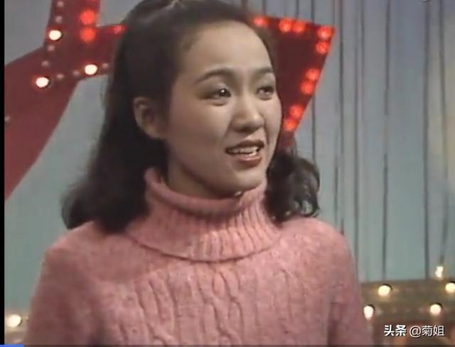 郑绪岚简历:郑绪岚的唱功怎么样?在大陆歌坛的地位如何？
