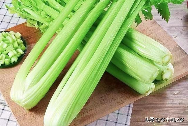 汽巴:芹菜可以施大量的硼肥吗？