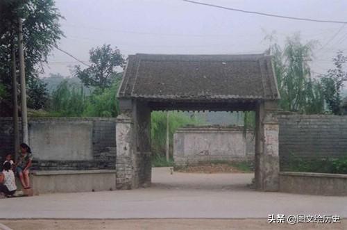 满洲八旗:蒙古、汉军八旗与满洲八旗是平行的，还是上下级关系？