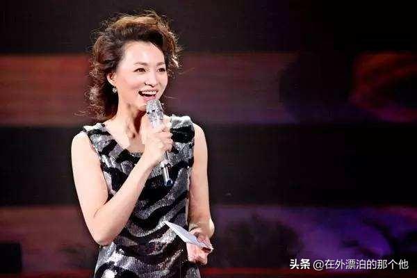 李思思图片:你知道哪几个明星毕业于清华北大，你最佩服谁？