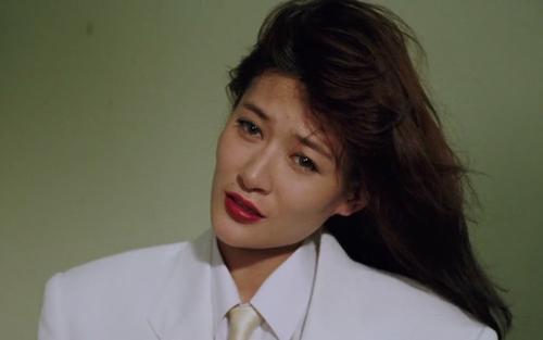 陈宝莲图片:农村俗语：“贪酒不顾人，贪色不顾身，贪财不顾亲”是什么意思呢