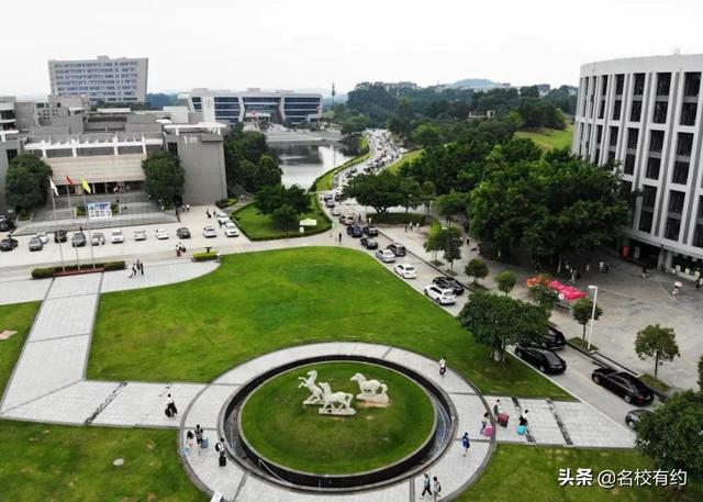 广州南洋理工灵异事件:新加坡南洋理工的新设备如何快速检测出有害气体？