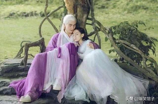 三生三世枕上书结局:《三生三世枕上书》要大结局了，跟十里桃花比你会更喜欢哪个？