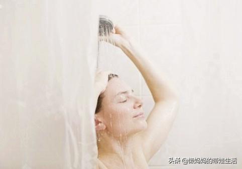 大腿肚内侧黑紫图:怀孕七个月，肚脐里面有黑泥，可以挖出来吗？