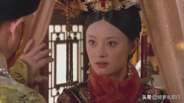 甄玉娆:《甄嬛传》中为什么甄嬛一家子母女三人都长的像纯元皇后？
