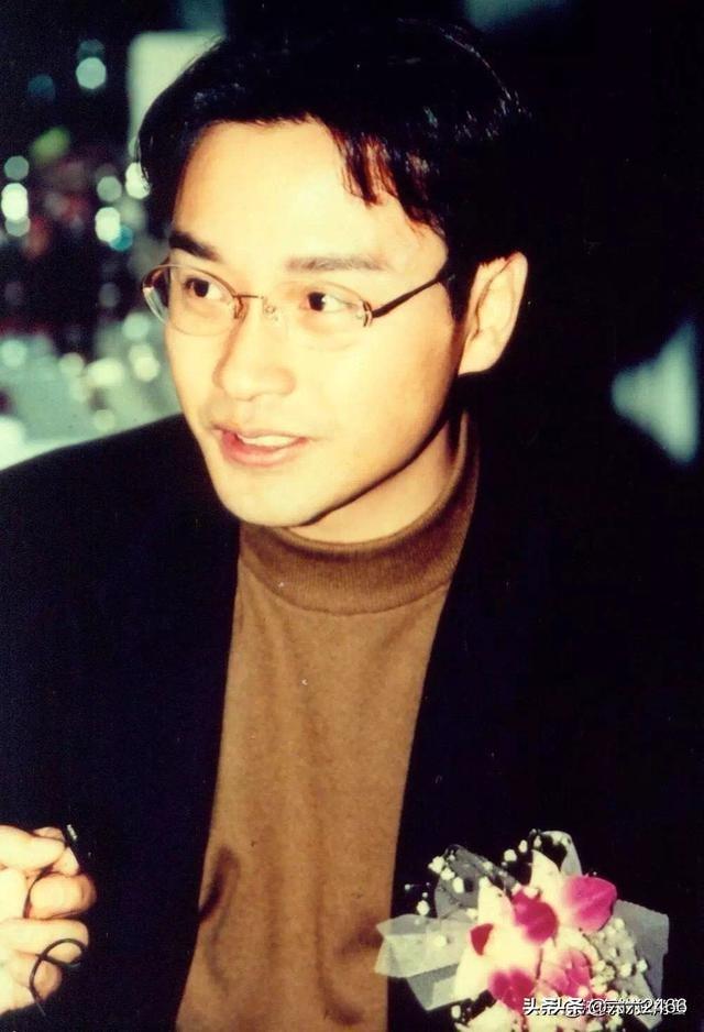 香港男歌手中,你喜欢谁？