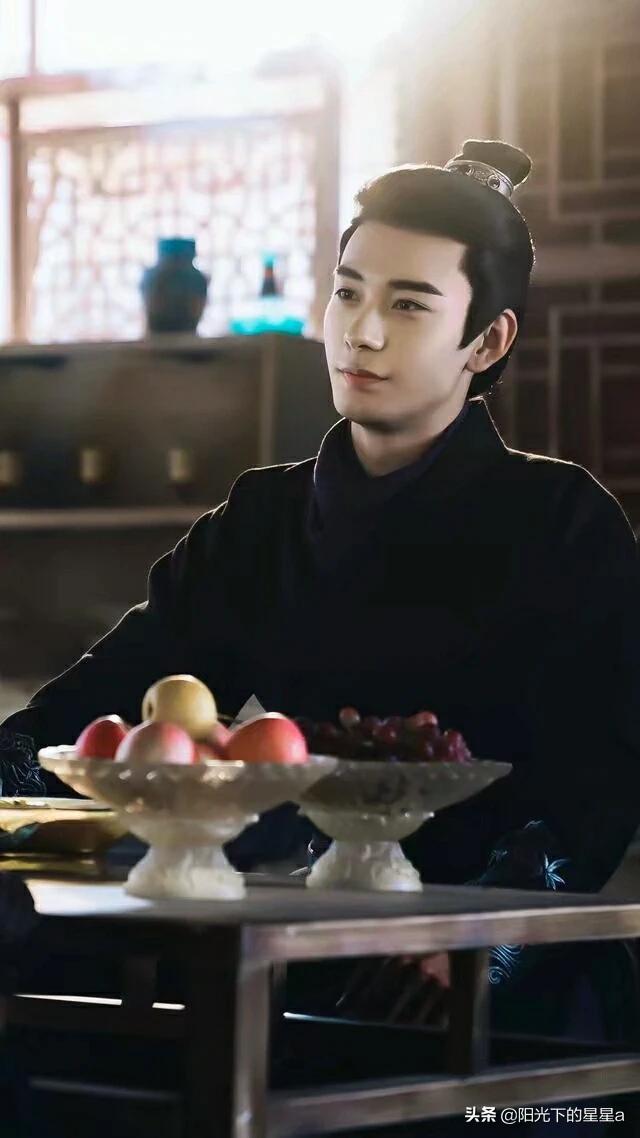 胡冰卿的老公:如何看待唐人小花胡冰卿和《东宫》男主陈星旭的恋情曝光？