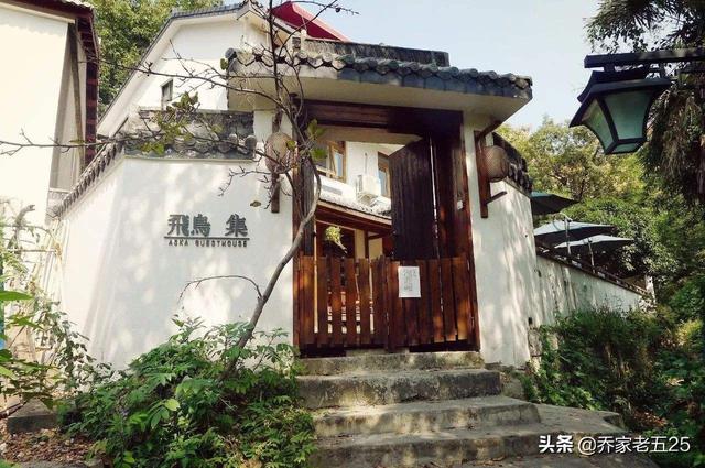 杨梅核是否能吃农场:吃杨梅季节来临之际，你吃杨梅吐核吗？不吐核会对健康造成影响？