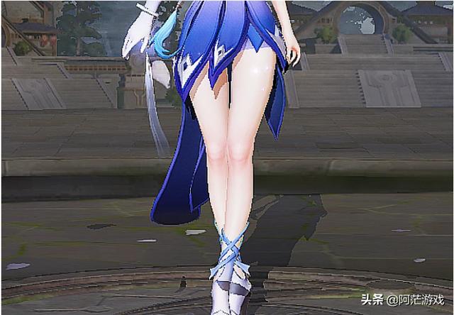 王者荣耀：唯一光脚的女英雄,阿离至少还穿了袜子,她连袜子都没穿,你有何看法？