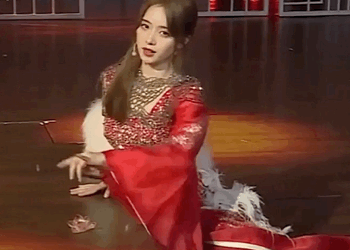 为什么全网都在黑鞠婧祎,但也都在模仿她？