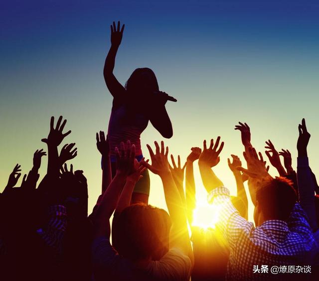 人类社会是什么？