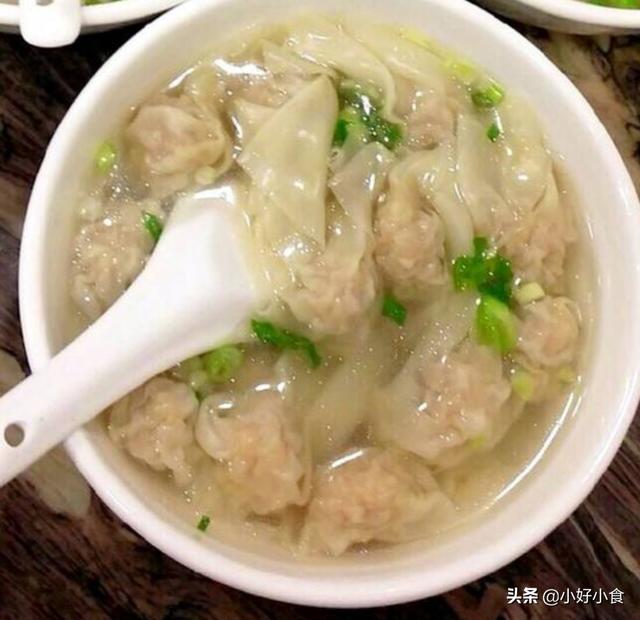 猪肉馄饨馅怎么调好吃,云吞肉馅怎样做才能原汁原味？