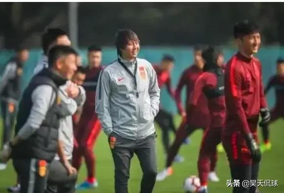 孙佳仁朱智勋:东奥测试赛，江川、张哲嘉都没参赛，中国男排会被日本队狂虐吗？