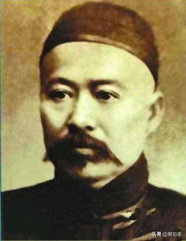 翁帆产下一子:李鸿章40岁老来得子，小妾生下亲儿后，李鸿章如何对待其继子？