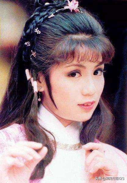 阿朱、黄蓉、赵敏、王语嫣、小昭、任盈盈、小龙女、双儿等人中你最喜欢哪个？