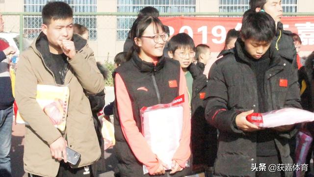 罗京照片:重磅！云南中考改革，体育100分，和语数英一样，你怎么看？