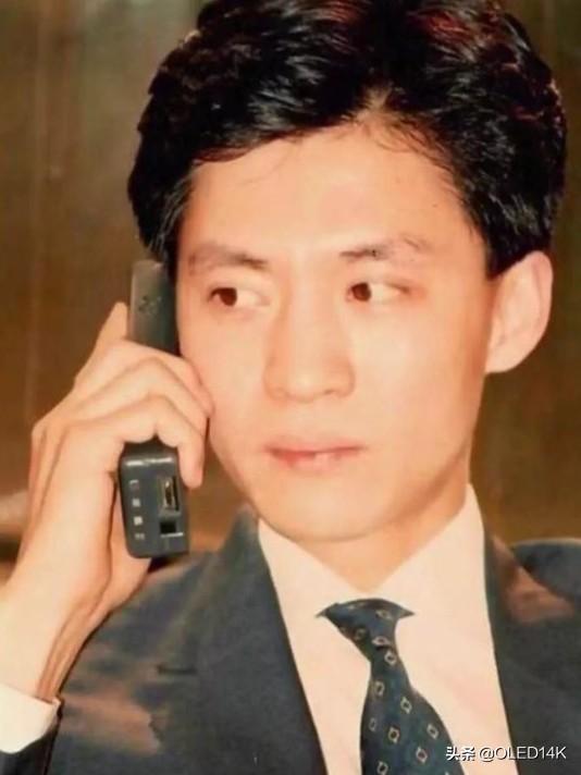世界上第一个手机是怎么诞生的？谁是第一个用手机的人？