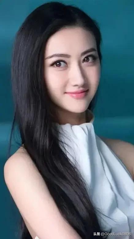 艾西瓦娅雷女儿:世界上有哪些美得不可方物的女生