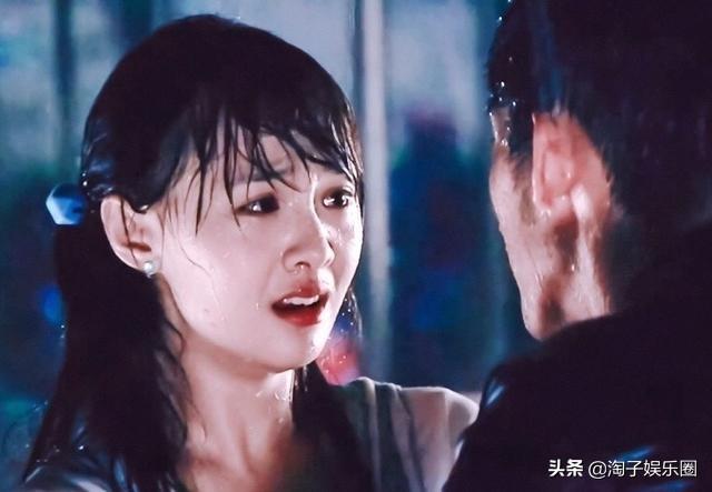宋丹丹张翰尴尬:宋丹丹尴尬了，不就是个代表作吗张翰为何这般敏感
