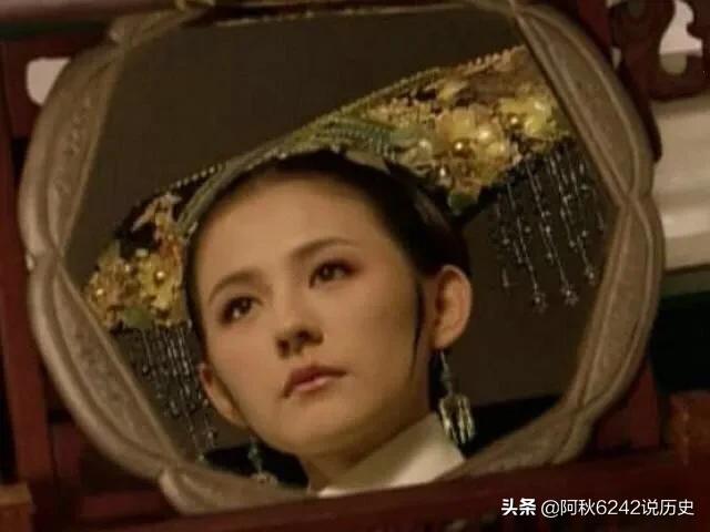 太子挟持洛威拿:《雍正王朝》面对四大箱百官行述，四爷一个字“烧”？