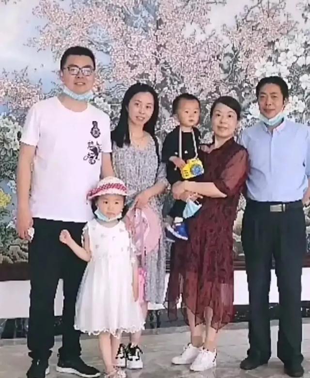 头条问答 - 许敏和郭威会不会有隔阂?(诗画人生相约篁岭的回答,0赞)