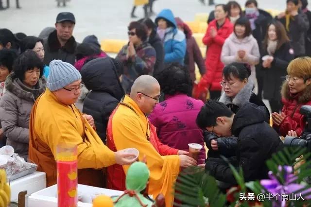 腊八节，说说你所知道的“腊八节”与佛教的渊源。吃腊八粥外，还知道什么饮食风俗？