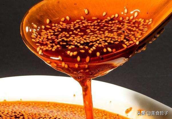 在家如何做好吃的辣椒油，炸过鱼的油再制作辣椒油会有异味吗？
