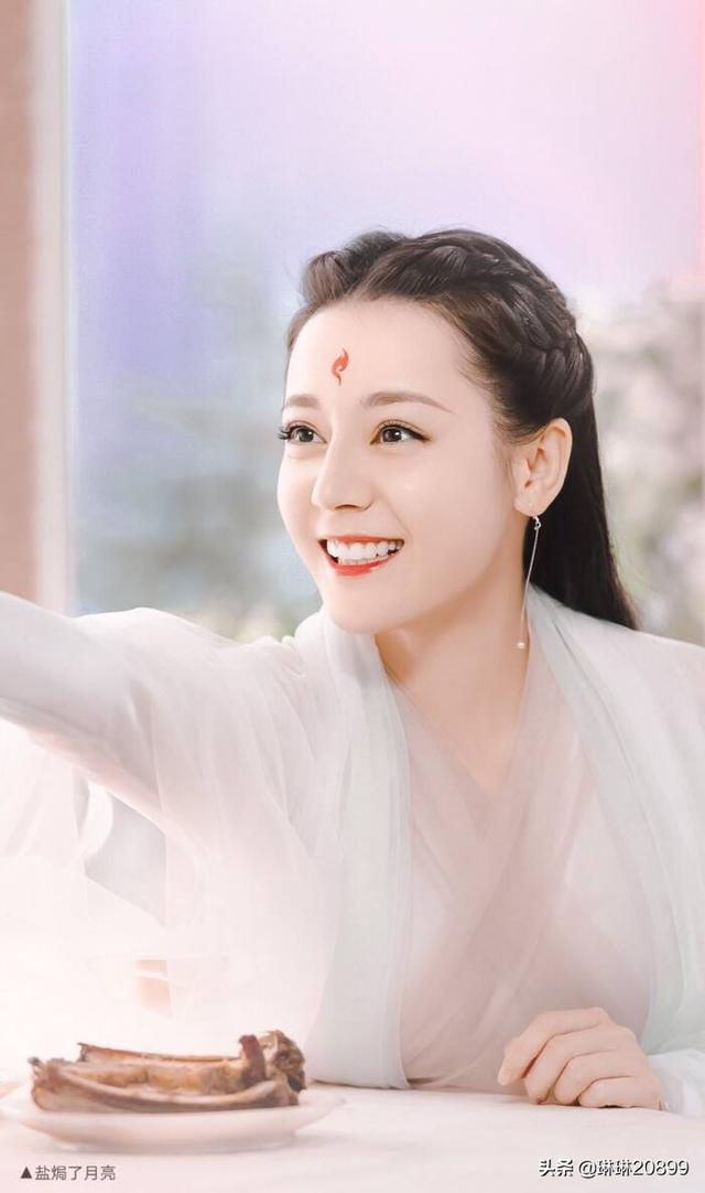 《克拉恋人》的高雯、《三生三世十里桃花》的凤九,迪丽热巴的女二可圈可点,但她出演女一的影视剧中哪部值得称道？