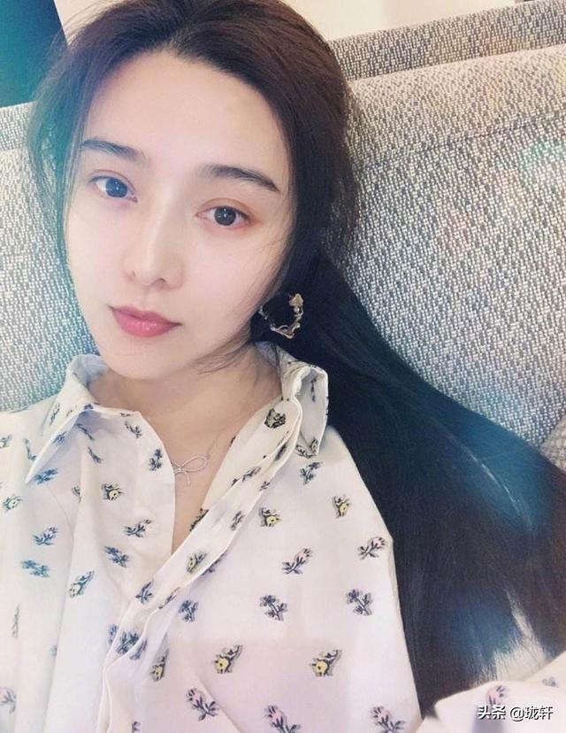 范冰冰龙袍装:李冰冰有什么代表作吗？为什么在好莱坞知名度那么高？