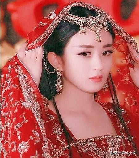 迪丽热巴光着全身图片:你认为迪丽热巴美还是鞠婧祎美还是赵丽颖美