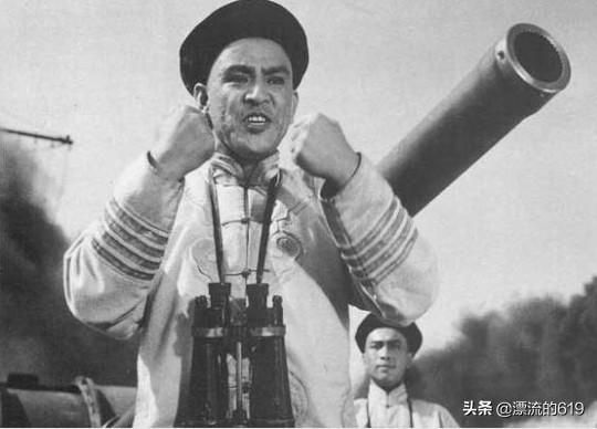 演员陈刚:关于老爸快跑里的袁水瑶是谁扮演的啊·？