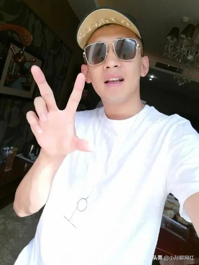 天佑和阿哲:辛巴将签约天佑和阿哲到辛选？这是真的吗？