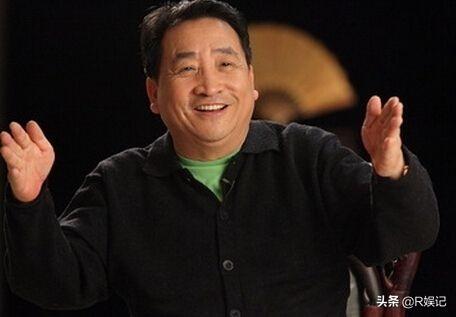 曲协采用“双标”方式处理张云雷和苗阜,你认为要不要给出解释？