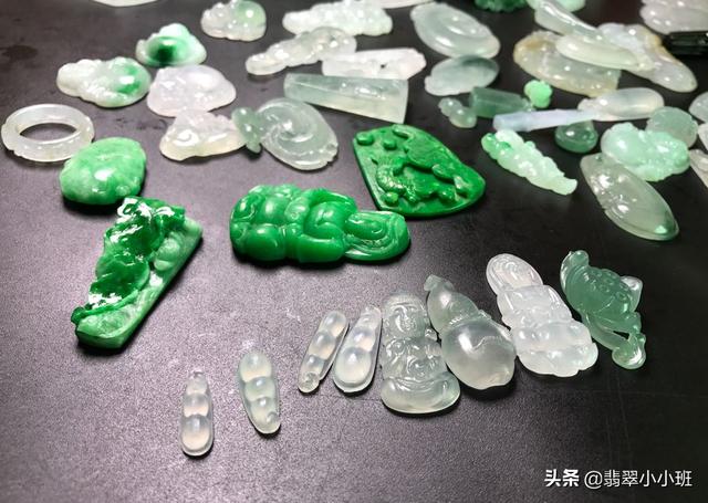 翡翠赌石行话大全,翡翠毛货怎么看？新手要注意哪些坑？