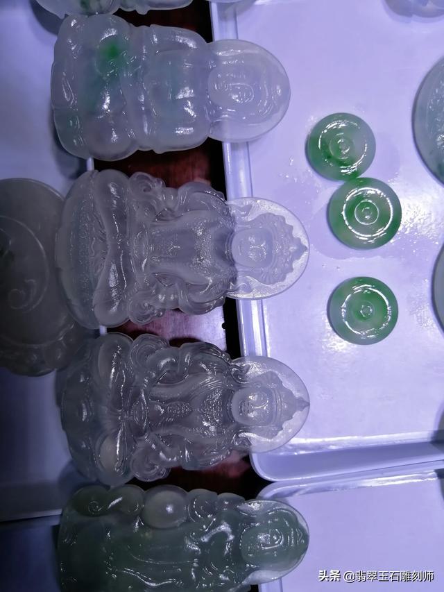 翡翠种水等级划分标准图片,请教这是什么种水的翡翠？