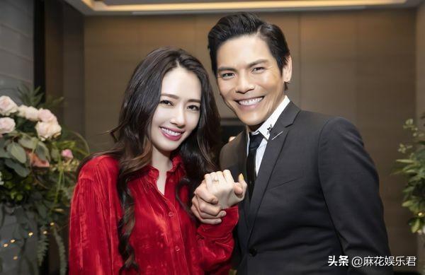 刘海峰前妻:歌手海峰跳楼离世，舍下年幼的两个儿子和娇妻为哪般？