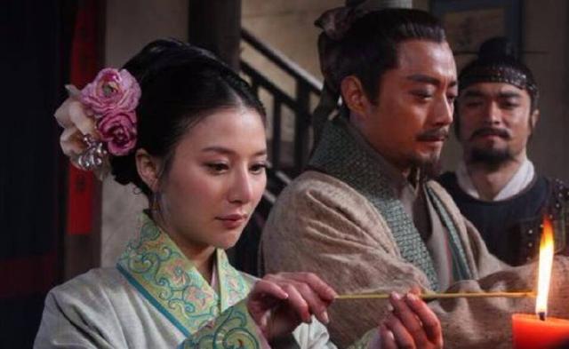 宋江老婆:《水浒传》好汉及时雨宋江为什么不娶扈三娘？难道是不敢娶吗？