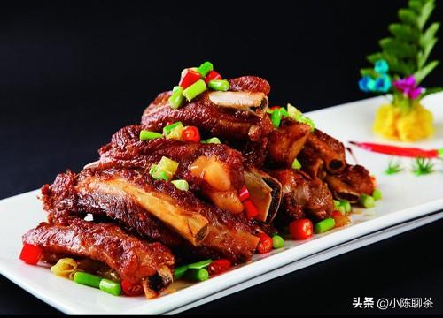 厨师怎么画,想学烹饪，文化低能学会吗？